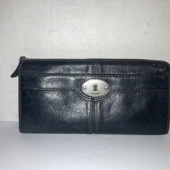 FOSSIL Black Zip Clutch Organizer Maddox Wallet - Picture 1 of 7